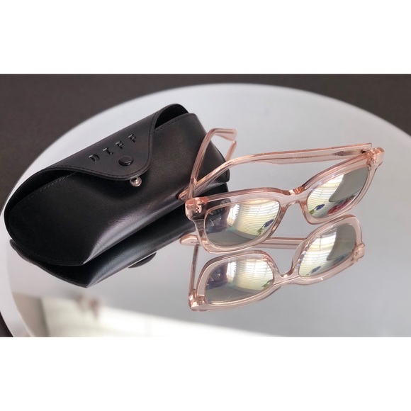 DIFF Eyewear Women Light Pink Crystal Gradient Sunglasses Bella Collection NWOT - Picture 6 of 8